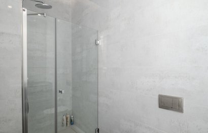 Resale - House - Detached Villa - Marbella - Guadalmina Baja