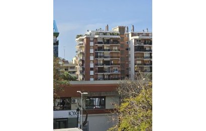 Resale - Apartment - Middle Floor Apartment - Marbella - Marbella Centro