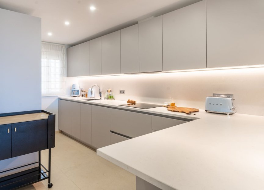 Reventa - Apartment - Penthouse - Estepona - Atalaya