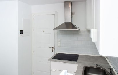 Resale - Apartment - Middle Floor Apartment - Fuengirola - Fuengirola Centro