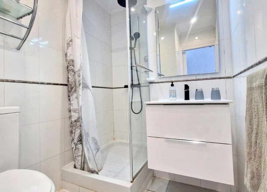 Resale - Apartment - Middle Floor Apartment - Fuengirola - Fuengirola Centro