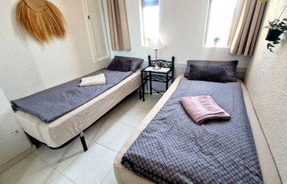 Resale - Apartment - Middle Floor Apartment - Fuengirola - Fuengirola Centro