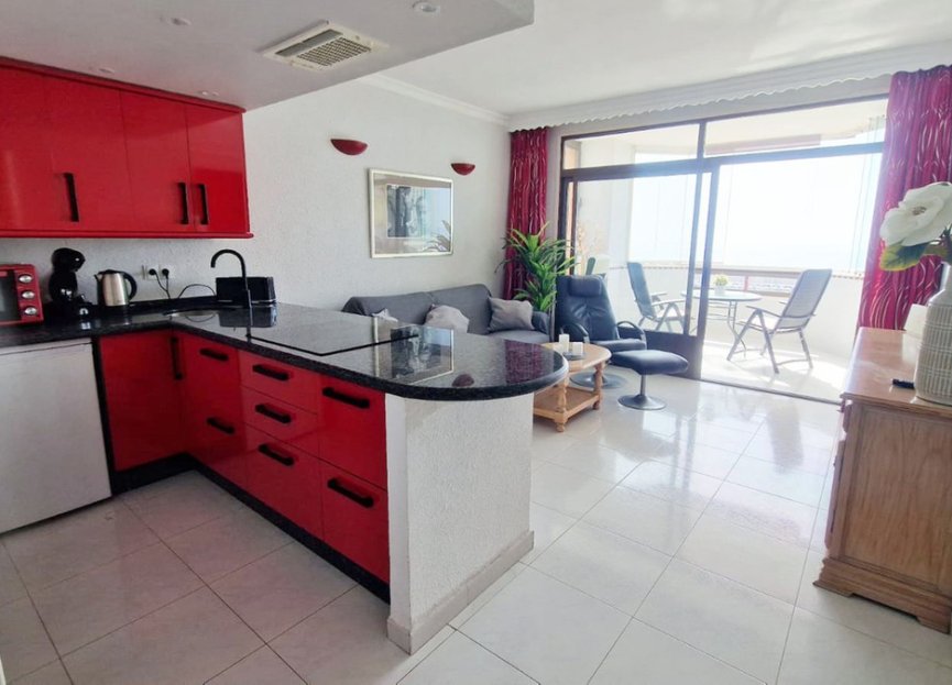Resale - Apartment - Middle Floor Apartment - Fuengirola - Fuengirola Centro