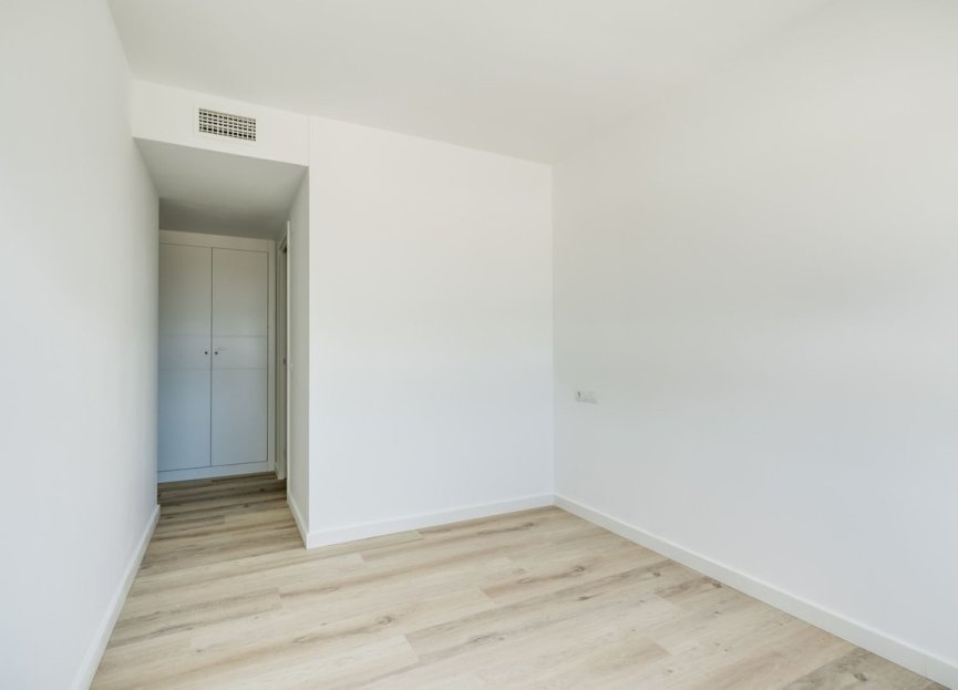 Reventa - Apartment - Middle Floor Apartment - Marbella - Nueva Andalucia