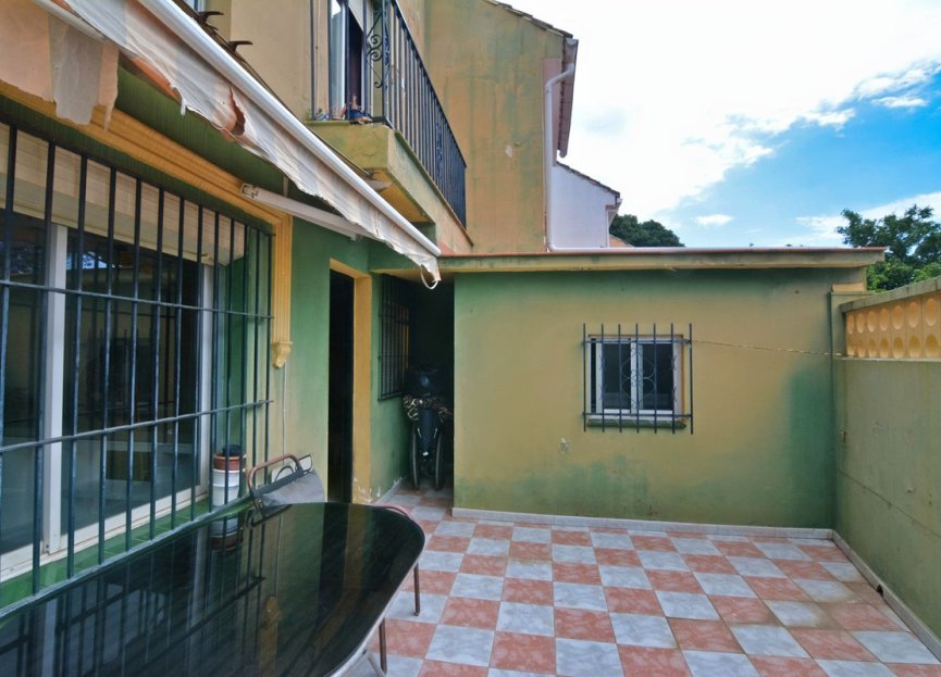 Resale - House - Townhouse - Fuengirola - Fuengirola Centro