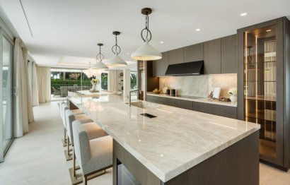 Resale - House - Detached Villa - Marbella - Nagüeles