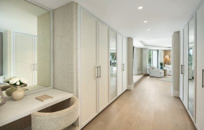 Resale - House - Detached Villa - Marbella - Nagüeles