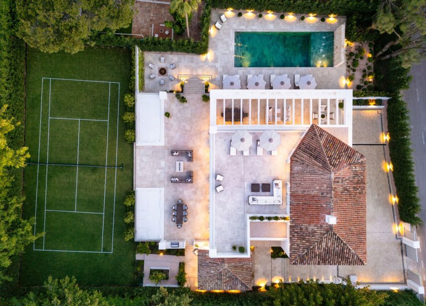 Resale - House - Detached Villa - Marbella - Nagüeles