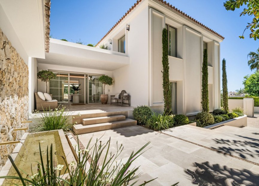 Resale - House - Detached Villa - Marbella - Nagüeles