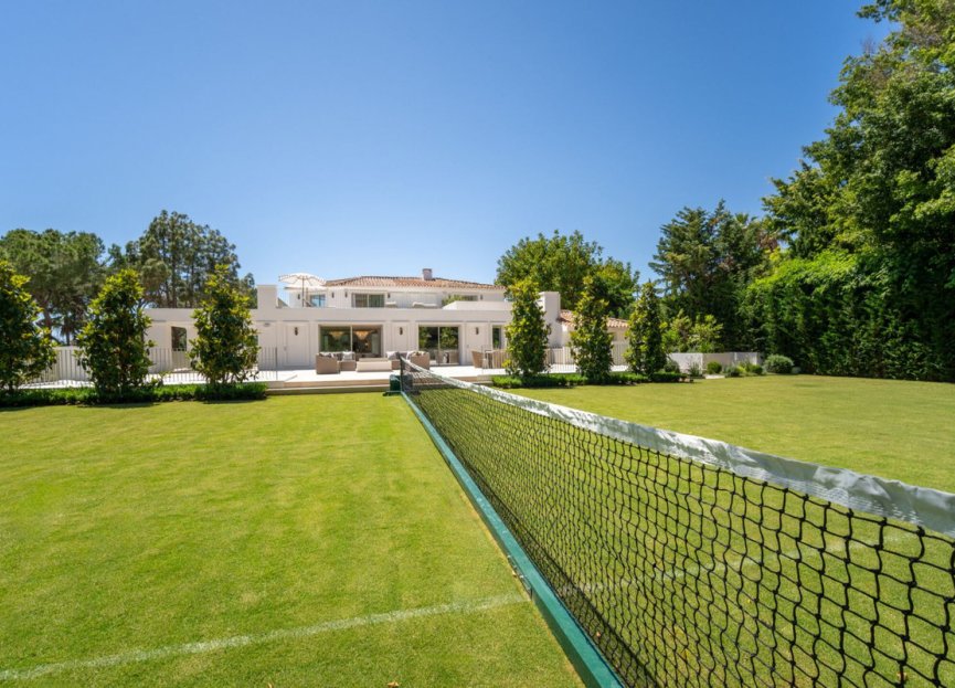 Resale - House - Detached Villa - Marbella - Nagüeles