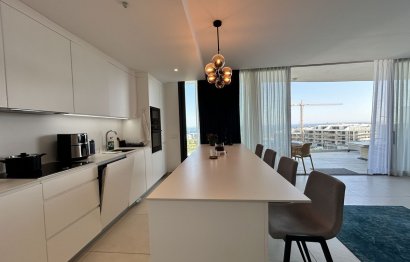 Resale - Apartment - Middle Floor Apartment - Fuengirola - Higueron