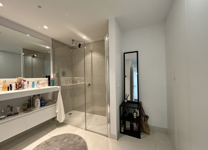 Resale - Apartment - Middle Floor Apartment - Fuengirola - Higueron