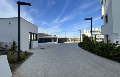 Resale - Apartment - Middle Floor Apartment - Fuengirola - Higueron