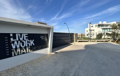 Resale - Apartment - Middle Floor Apartment - Fuengirola - Higueron