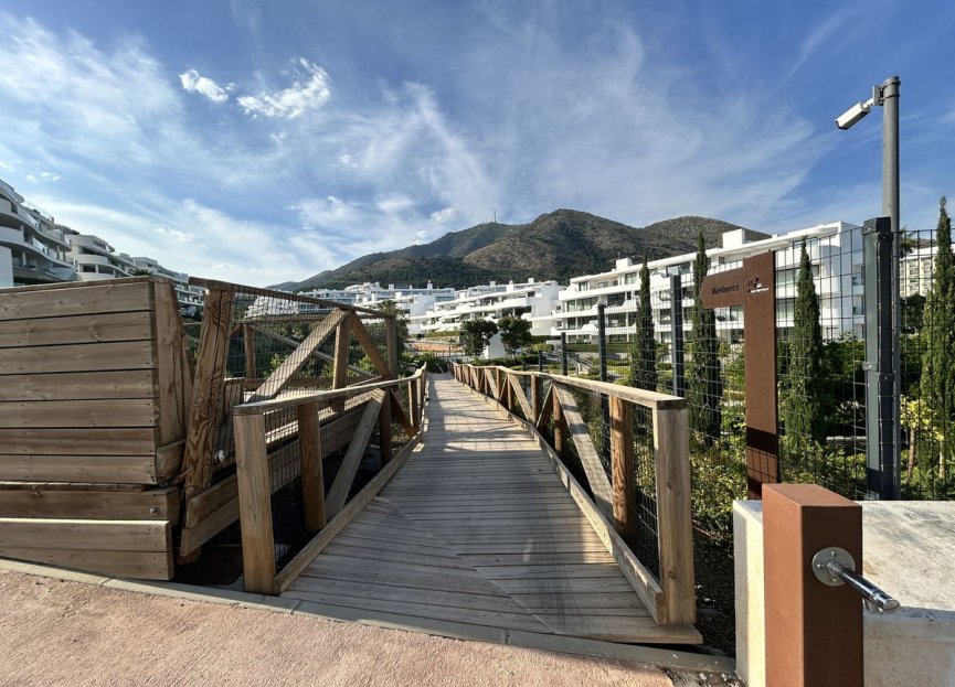 Resale - Apartment - Middle Floor Apartment - Fuengirola - Higueron