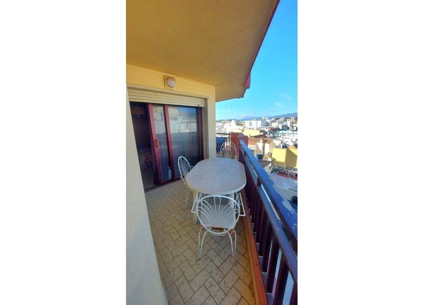 Resale - Apartment - Middle Floor Apartment - Fuengirola - Fuengirola Centro