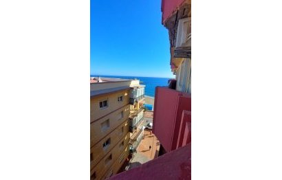 Resale - Apartment - Middle Floor Apartment - Fuengirola - Fuengirola Centro