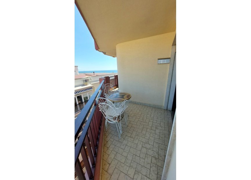Resale - Apartment - Middle Floor Apartment - Fuengirola - Fuengirola Centro