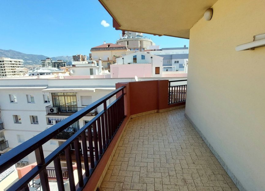 Resale - Apartment - Middle Floor Apartment - Fuengirola - Fuengirola Centro
