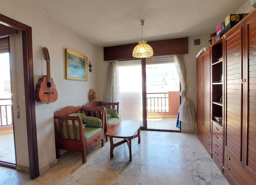 Resale - Apartment - Middle Floor Apartment - Fuengirola - Fuengirola Centro