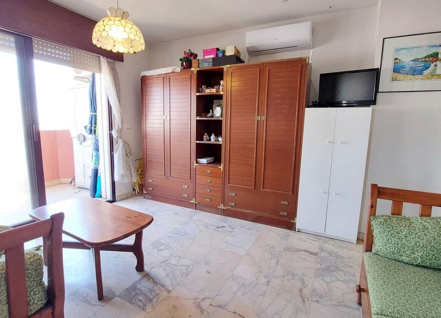 Resale - Apartment - Middle Floor Apartment - Fuengirola - Fuengirola Centro