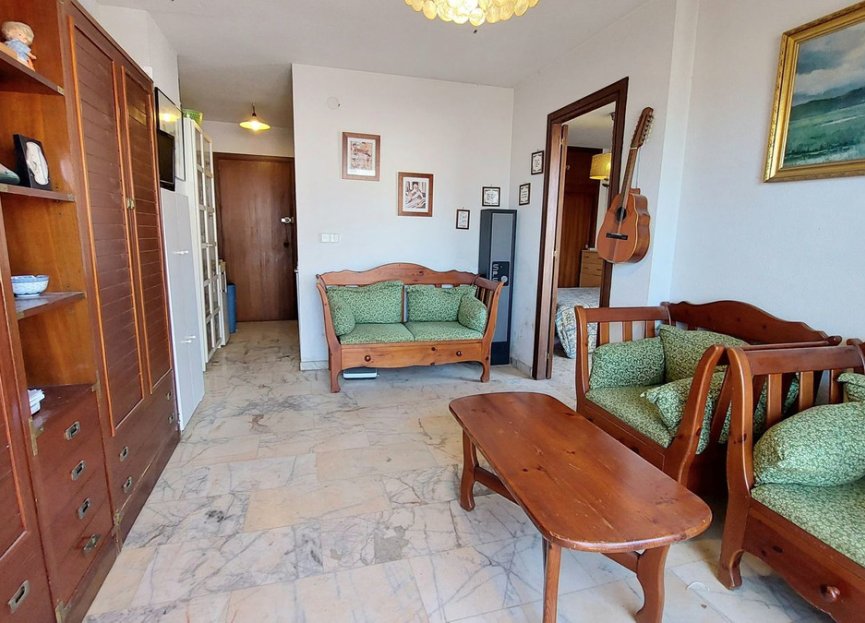 Resale - Apartment - Middle Floor Apartment - Fuengirola - Fuengirola Centro