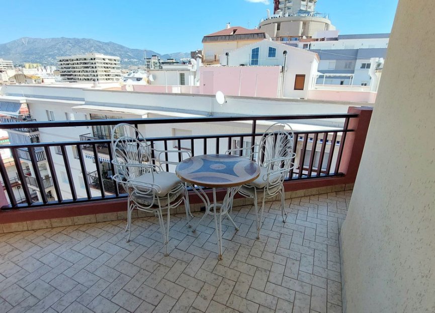 Resale - Apartment - Middle Floor Apartment - Fuengirola - Fuengirola Centro