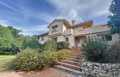 Resale - House - Detached Villa - Mijas - Mijas Centro