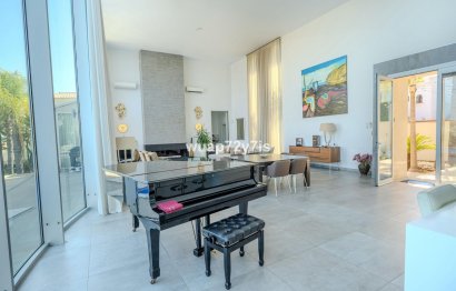 Reventa - House - Detached Villa - Benahavís - Benahavís Centro