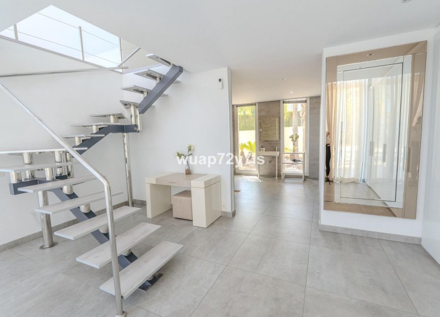 Reventa - House - Detached Villa - Benahavís - Benahavís Centro