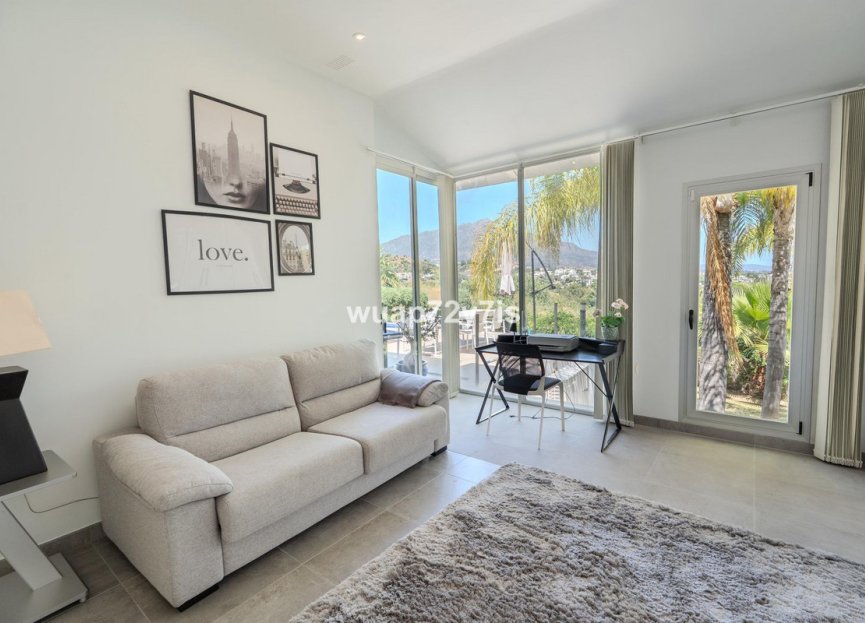 Reventa - House - Detached Villa - Benahavís - Benahavís Centro