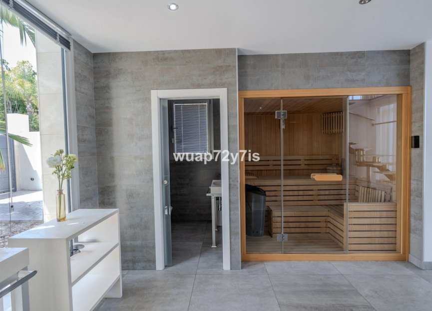 Reventa - House - Detached Villa - Benahavís - Benahavís Centro