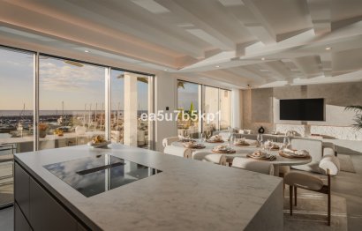 Resale - Apartment - Penthouse - Marbella - Puerto Banús