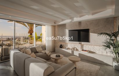Resale - Apartment - Penthouse - Marbella - Puerto Banús