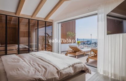Resale - Apartment - Penthouse - Marbella - Puerto Banús