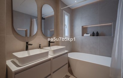 Resale - Apartment - Penthouse - Marbella - Puerto Banús