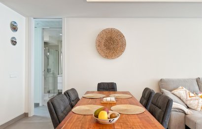 Resale - Apartment - Middle Floor Apartment - Estepona - Estepona Centro