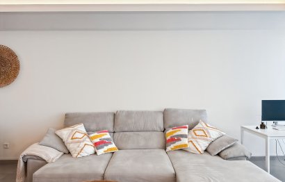 Resale - Apartment - Middle Floor Apartment - Estepona - Estepona Centro