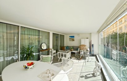 Resale - Apartment - Middle Floor Apartment - Estepona - Estepona Centro