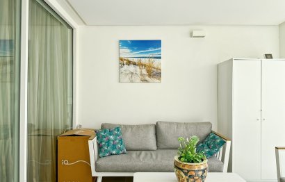 Resale - Apartment - Middle Floor Apartment - Estepona - Estepona Centro