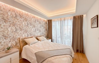 Resale - Apartment - Middle Floor Apartment - Estepona - Estepona Centro