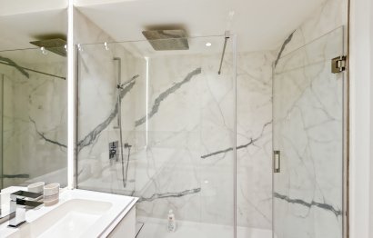 Resale - Apartment - Middle Floor Apartment - Estepona - Estepona Centro