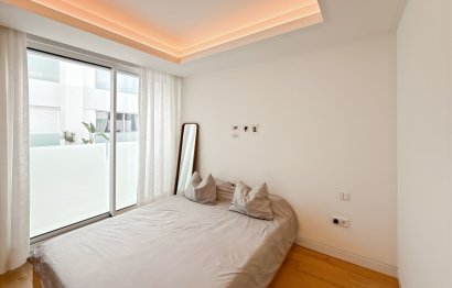 Resale - Apartment - Middle Floor Apartment - Estepona - Estepona Centro