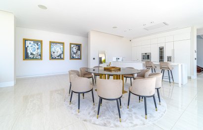 Resale - House - Detached Villa - Marbella - Nueva Andalucia