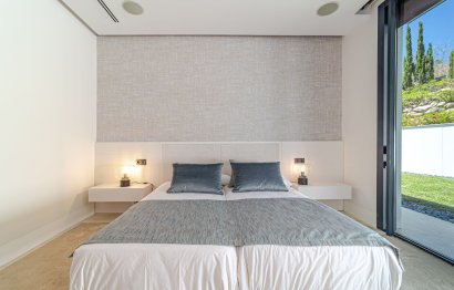 Resale - House - Detached Villa - Marbella - Nueva Andalucia