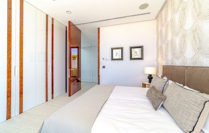 Resale - House - Detached Villa - Marbella - Nueva Andalucia