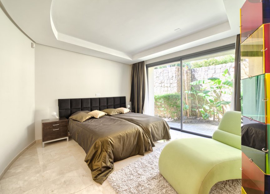 Resale - Ground floor apartment - Marbella - The Golden Mile