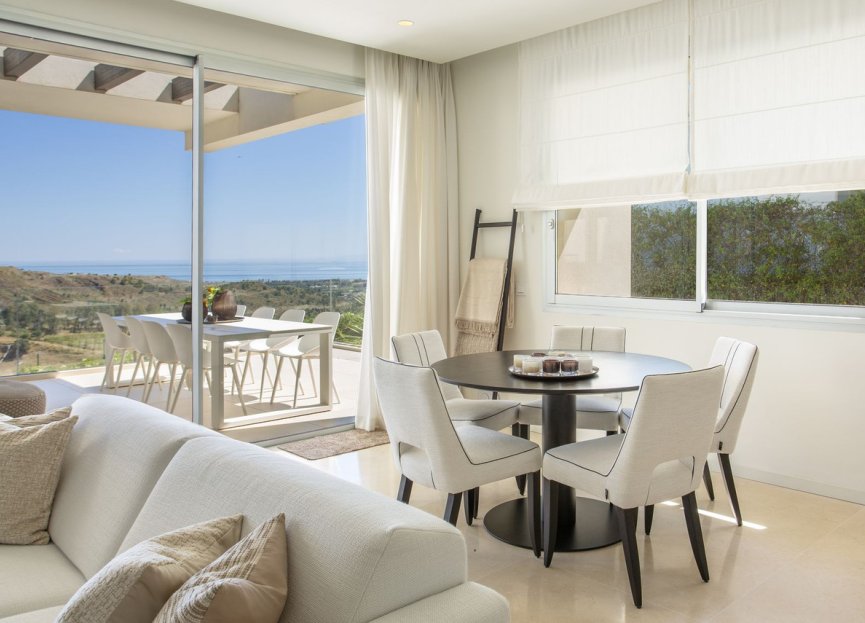 Resale - Apartment - Middle Floor Apartment - Benahavís - Benahavís Centro