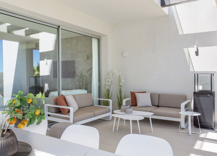 Resale - Apartment - Middle Floor Apartment - Benahavís - Benahavís Centro