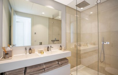 Resale - Apartment - Middle Floor Apartment - Benahavís - Benahavís Centro